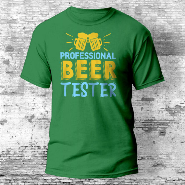 Professional beer tester feliratos és sörös mintás póló az arany nedű kedvelőinek. Ha van rokonod vagy barátod, aki imádja a sört, akkor neki ez a póló egy tökéletes ajándék lehet.